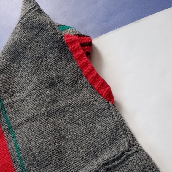 Vintage Kids Essential Knitted Striped V-Neck Sweater - Picture 6 of 6